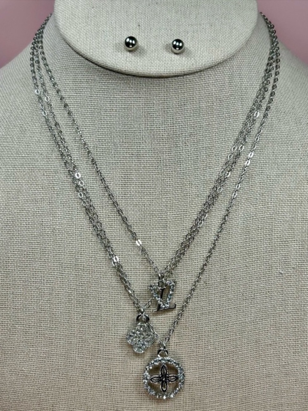 Trendy Fashion Jewelry Silver Layered Clover- Rhinestones Necklace Set BRAND NEW - Picture 2 of 7